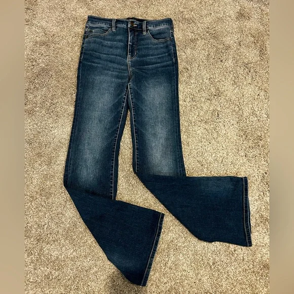 👖The Liverpool Los Angeles Lucy High-Rise
Bootcut Stretch Denim jeans in Size 26 - Picture 2 of 12